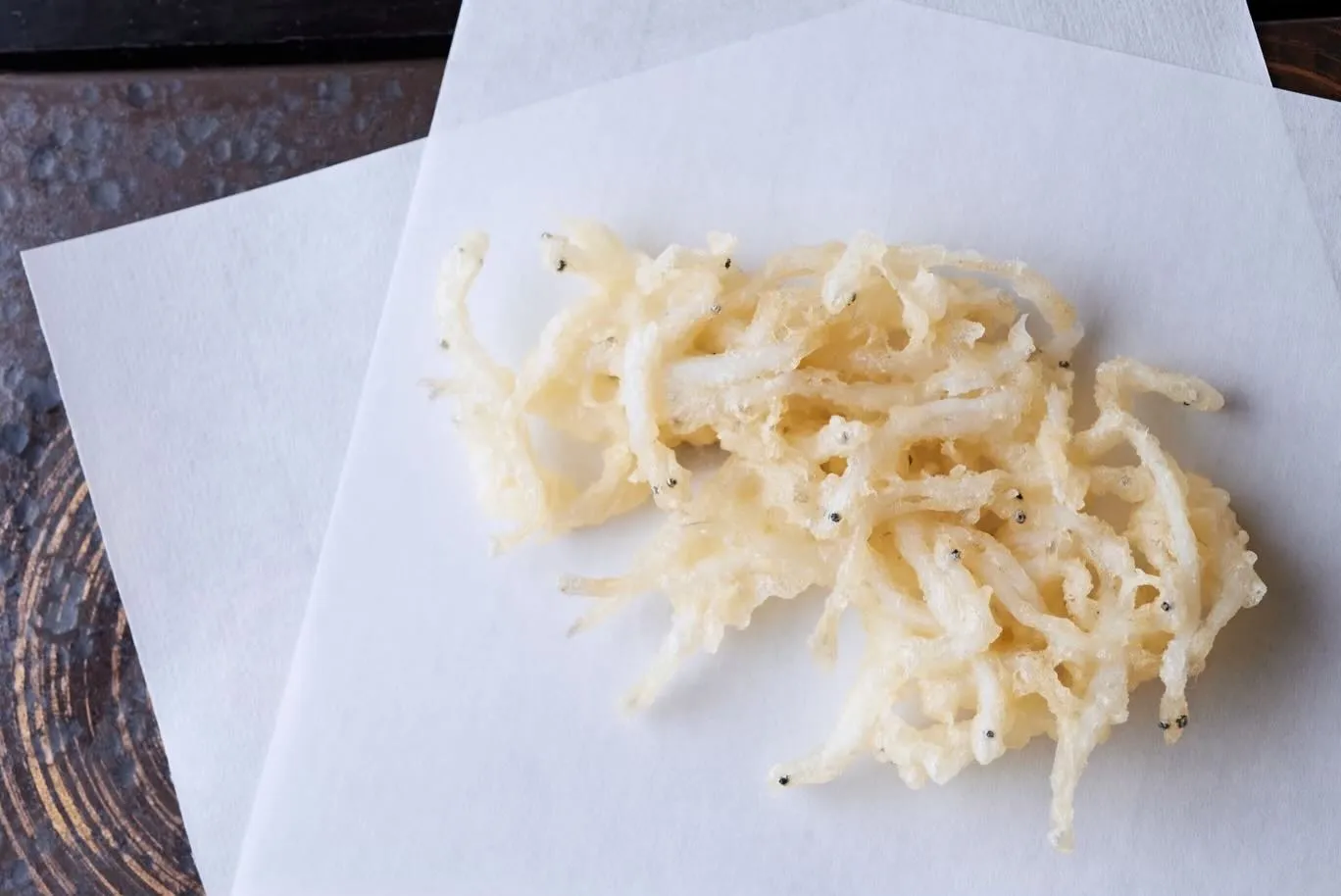 天ぷら専門店、天秀でございます。