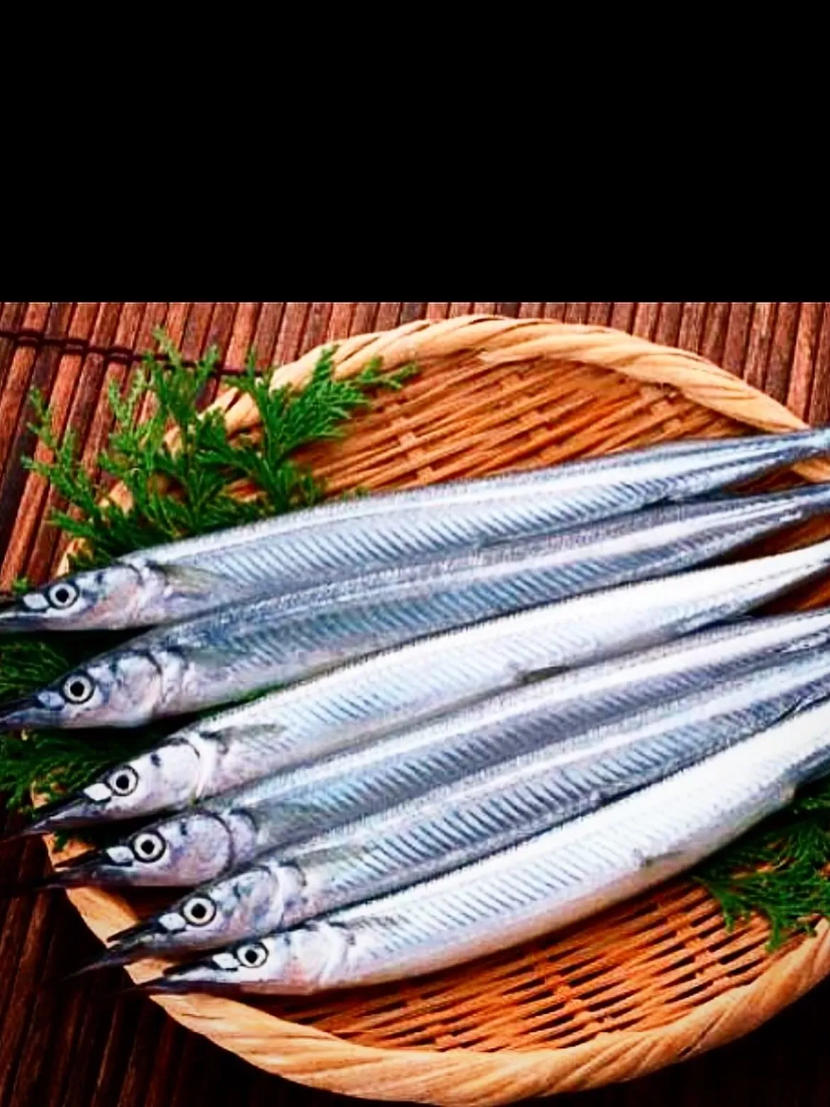 新宿の「天ぷら天秀」では、海の幸を存分に楽しむことができます...