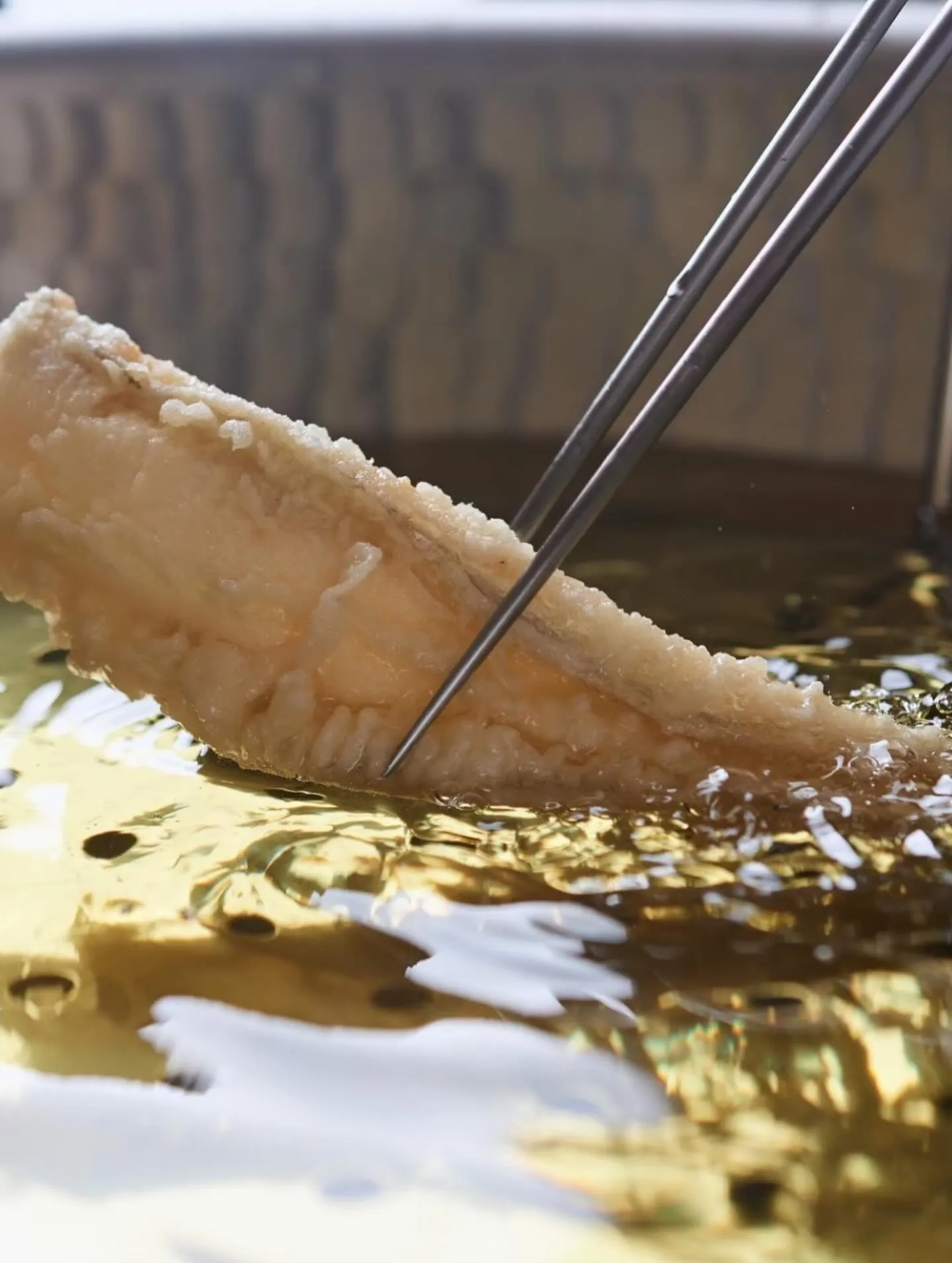 こんにちは、西新宿にある天ぷら専門店「天秀」です。