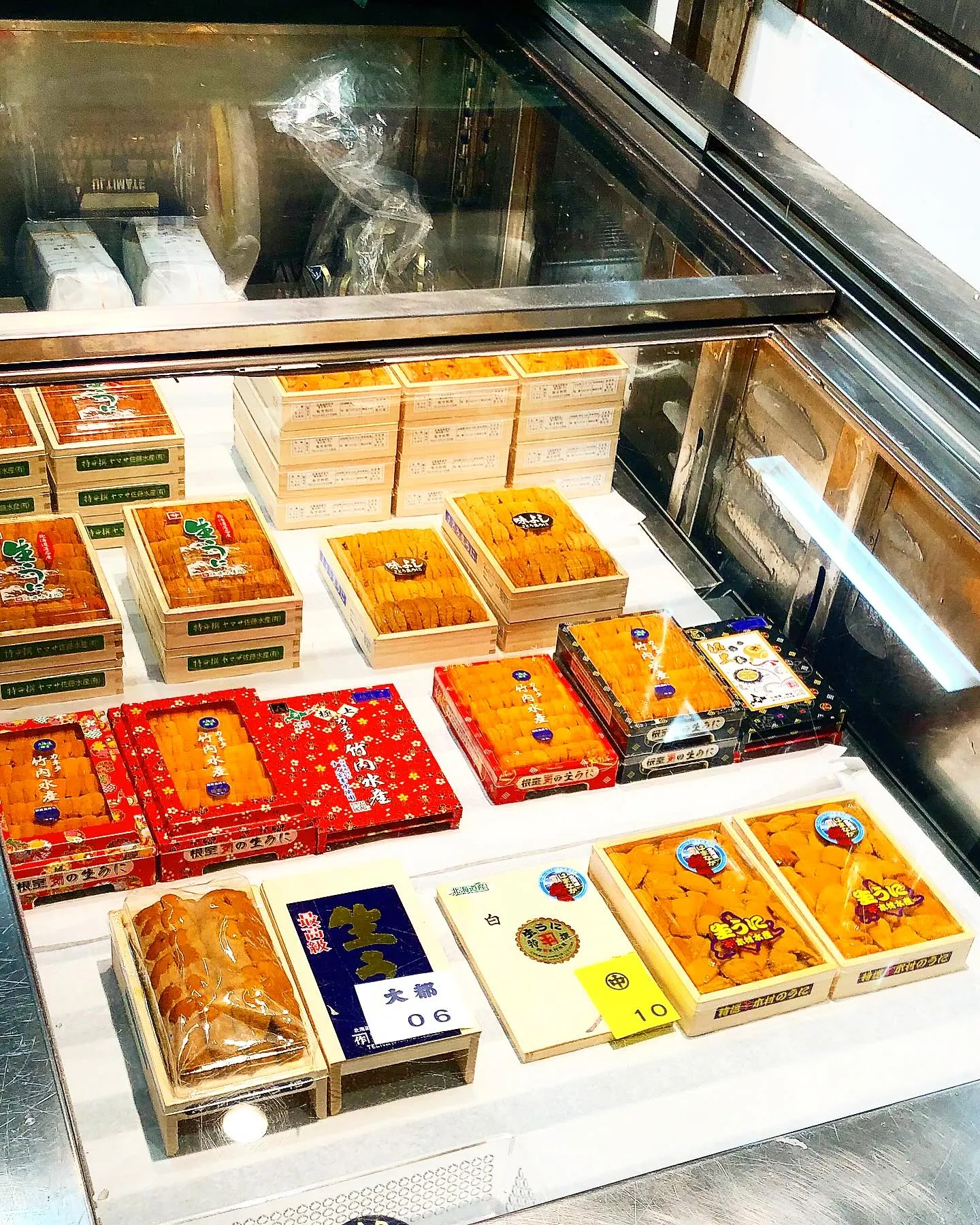 西新宿の天ぷら天秀です。