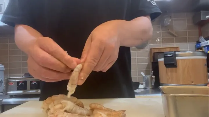 西新宿の天ぷら天秀です。